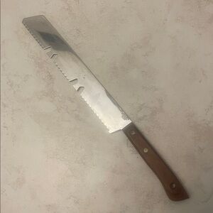 EKCO Flint Frozen Food Cutter  Riveted Wood Handle USA Original Sleeve 15 in